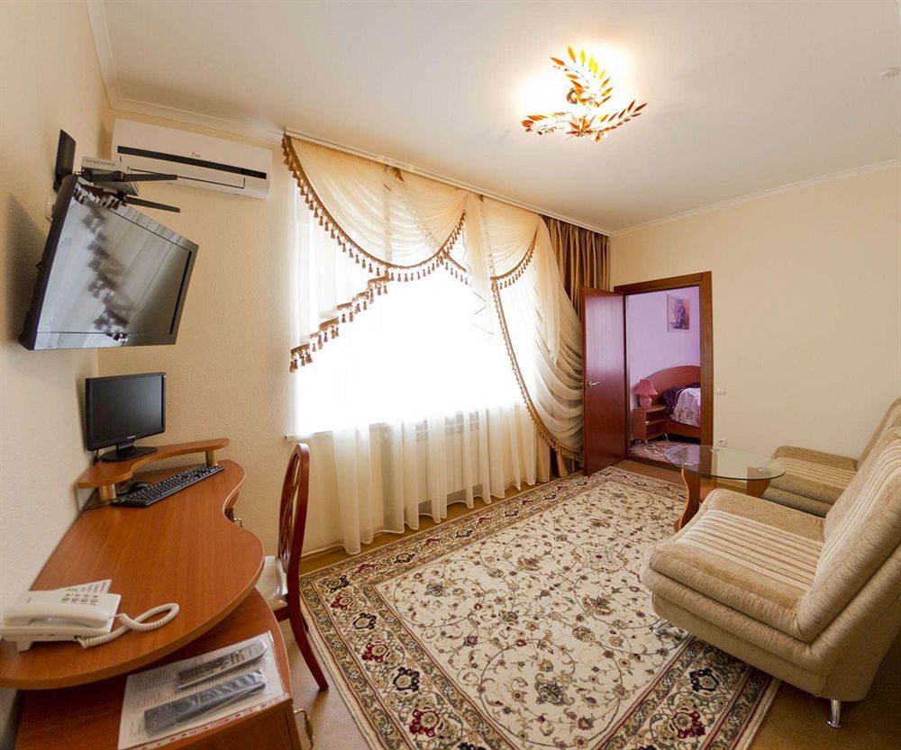 Villa Kristina Truskavets Ngoại thất bức ảnh