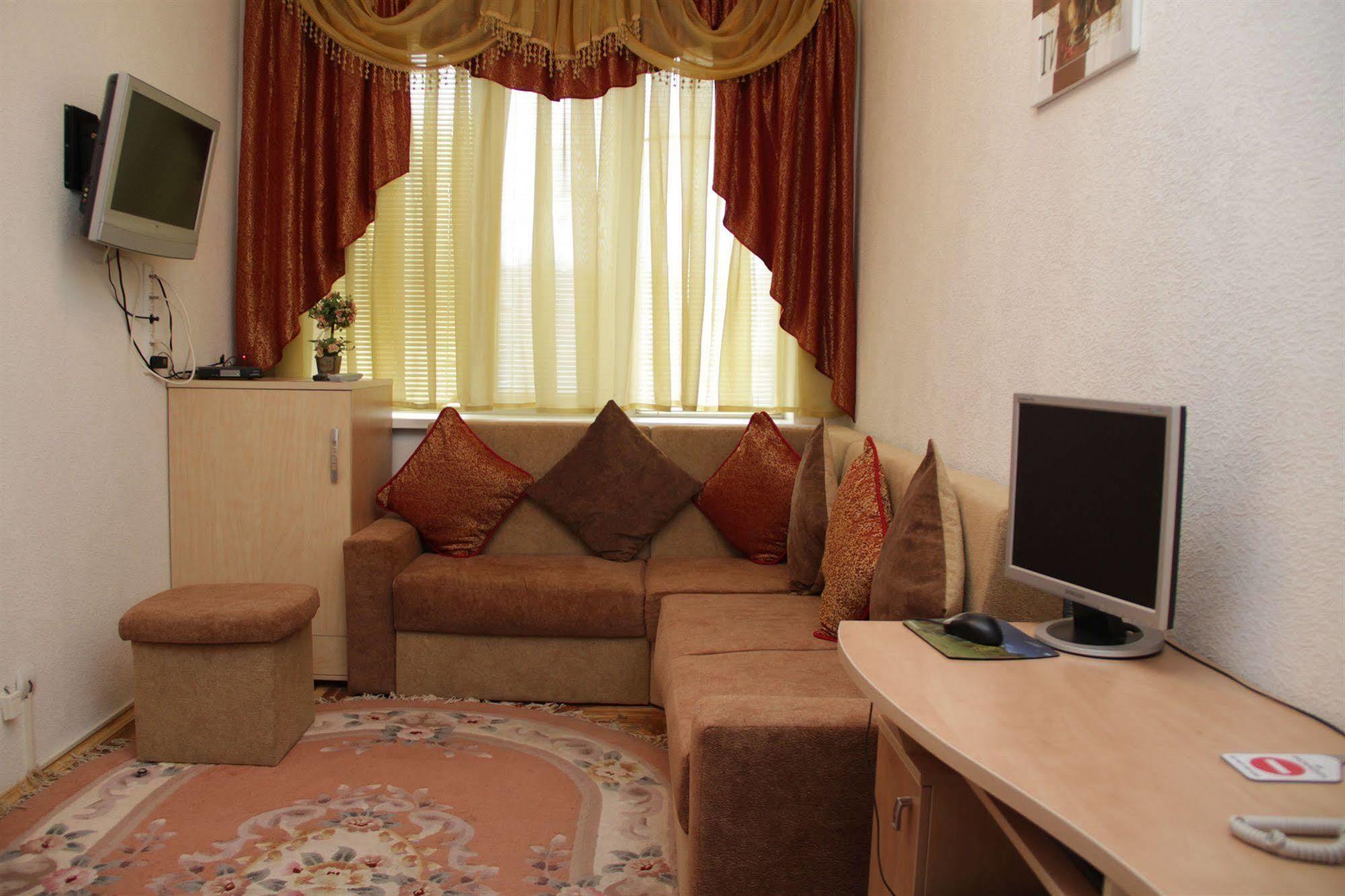 Villa Kristina Truskavets Ngoại thất bức ảnh
